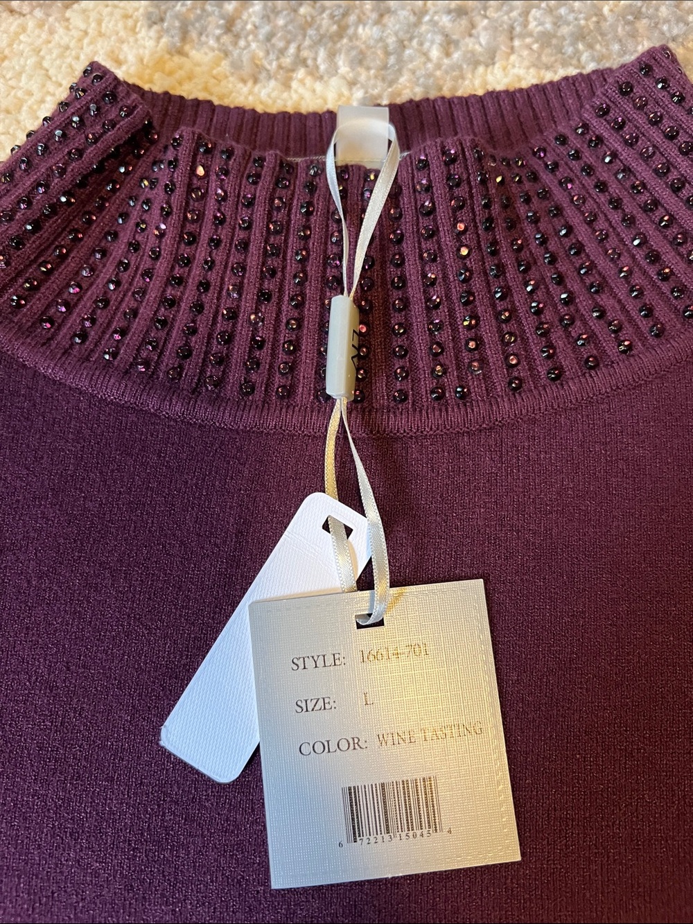 Cute sweater! - Picture 2 of 4
